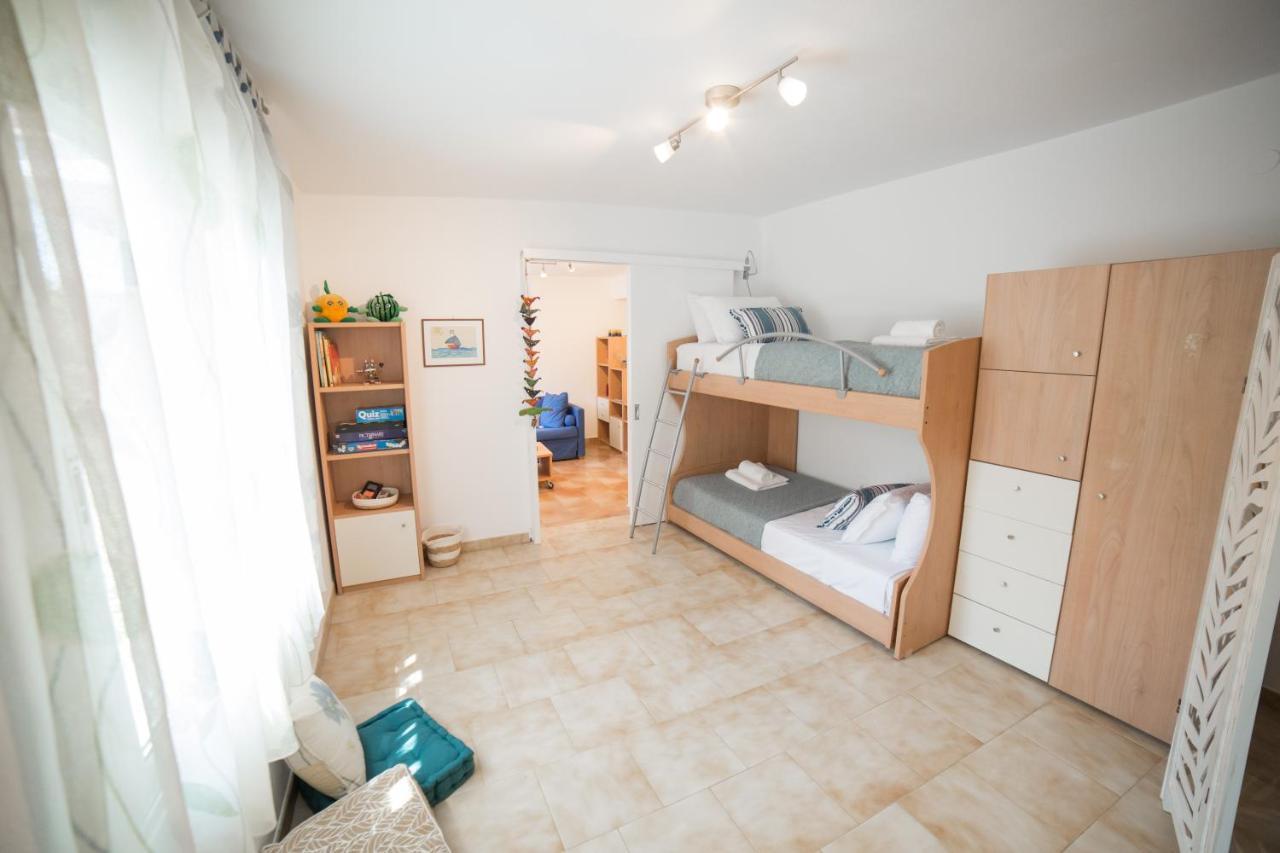 Agiazi Poros Summer House กาลาทาส ภายนอก รูปภาพ